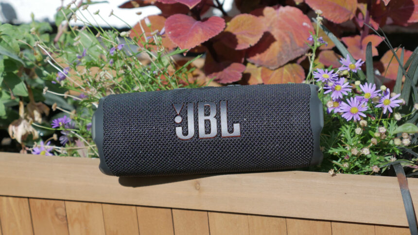 JBL Flip 7 review - tough, waterproof, Bluetooth speaker excellence