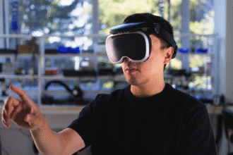 Meta Shares Details Of Ultra-Wide FOV &amp; "Hyperrealistic VR" Prototype Headsets
