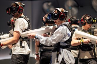 Sandbox VR Shows that ‘Social’ Beats ‘Spectacle’ at VR Attractions