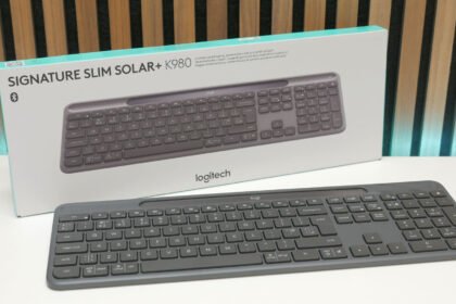 Logitech Signature Slim Solar+ K980 review - the 10-year battery life keyboard
