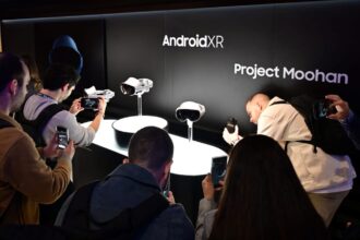 Samsung Phones Can Soon Capture 3D Videos To View On &quot;Galaxy XR Headsets&quot;