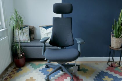 Libernovo Omni review - gaming chairs just gained motors
