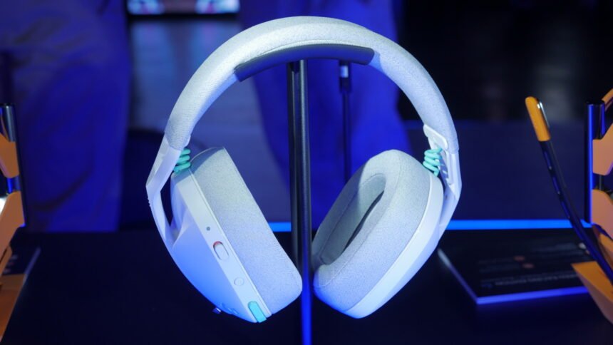 This new $59 Logitech wireless gaming headset just blew my mind