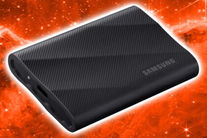 Save $30 on this ultra-portable Samsung external gaming SSD right now, if you're quick