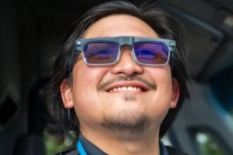 Amazon is Developing Smart Glasses to Allow Delivery Drivers to Work Hands-free