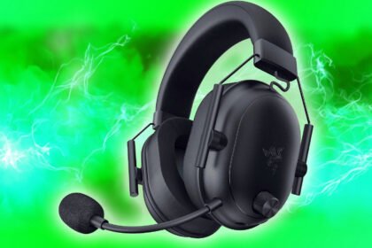 Grab a Razer BlackShark V2 wireless gaming headset for just $59 in this mind-blowing Black Friday deal