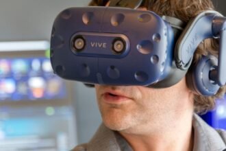 VR headset deals: Meta Quest bundles and refurbished offers