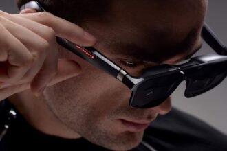 Google’s Leading AR Glasses Partner XREAL Files Patent Lawsuit Against VITURE