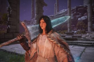 FromSoftware’s Moonlight greatsword is the glowiest cool sword around