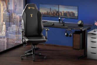 Save up to $129 on my favorite gaming chair and desk in this early Memorial Day sale