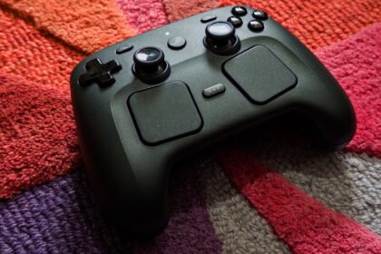 Your Steam Controller screams when you drop it
