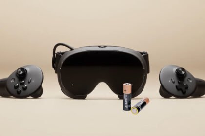 Steam Frame battery details emerge, showing hot-swappable system and AA batteries for the controllers