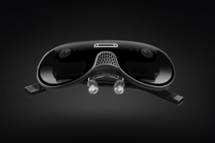 ‘URXR One’ Mixed Reality Glasses Kickstarter Passes $500K in First 24 Hours