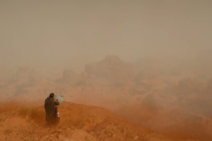 Crimson Desert Charting the Unknown_02