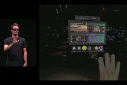 Watch Snap's CEO Demo Specs True AR Glasses Live On Stage
