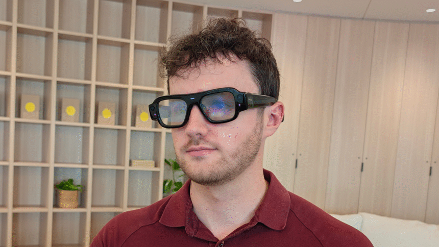 Snap Specs Hands-On: Minimum Viable Consumer True AR Glasses