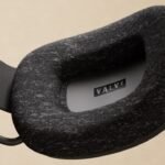 Valve is Building a Deluxe Audio Strap with Hot-swappable Battery for Steam Frame